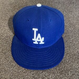 Los Angeles Dodgers New Era On Field Cap Size  6 1/8 World Series Champions